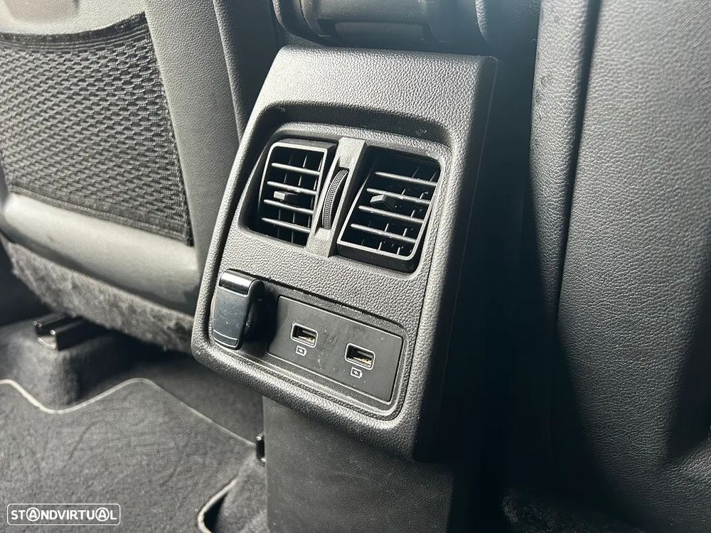 Renault Captur 1.0 TCe Techno - 16