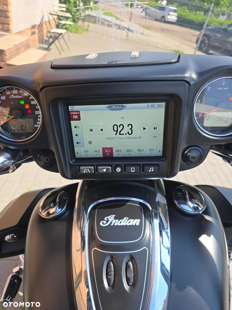 Indian Roadmaster - 5