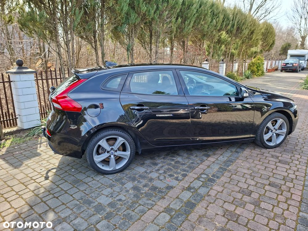 Volvo V40 - 9