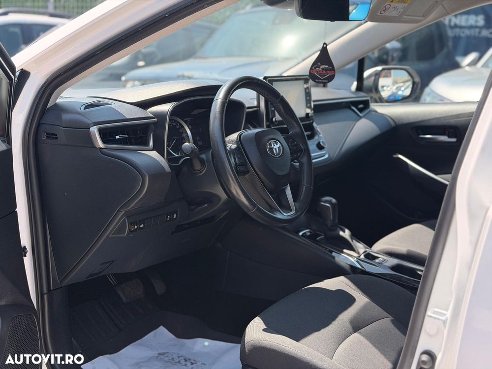 Toyota Corolla 1.8 HSD Dynamic - 19