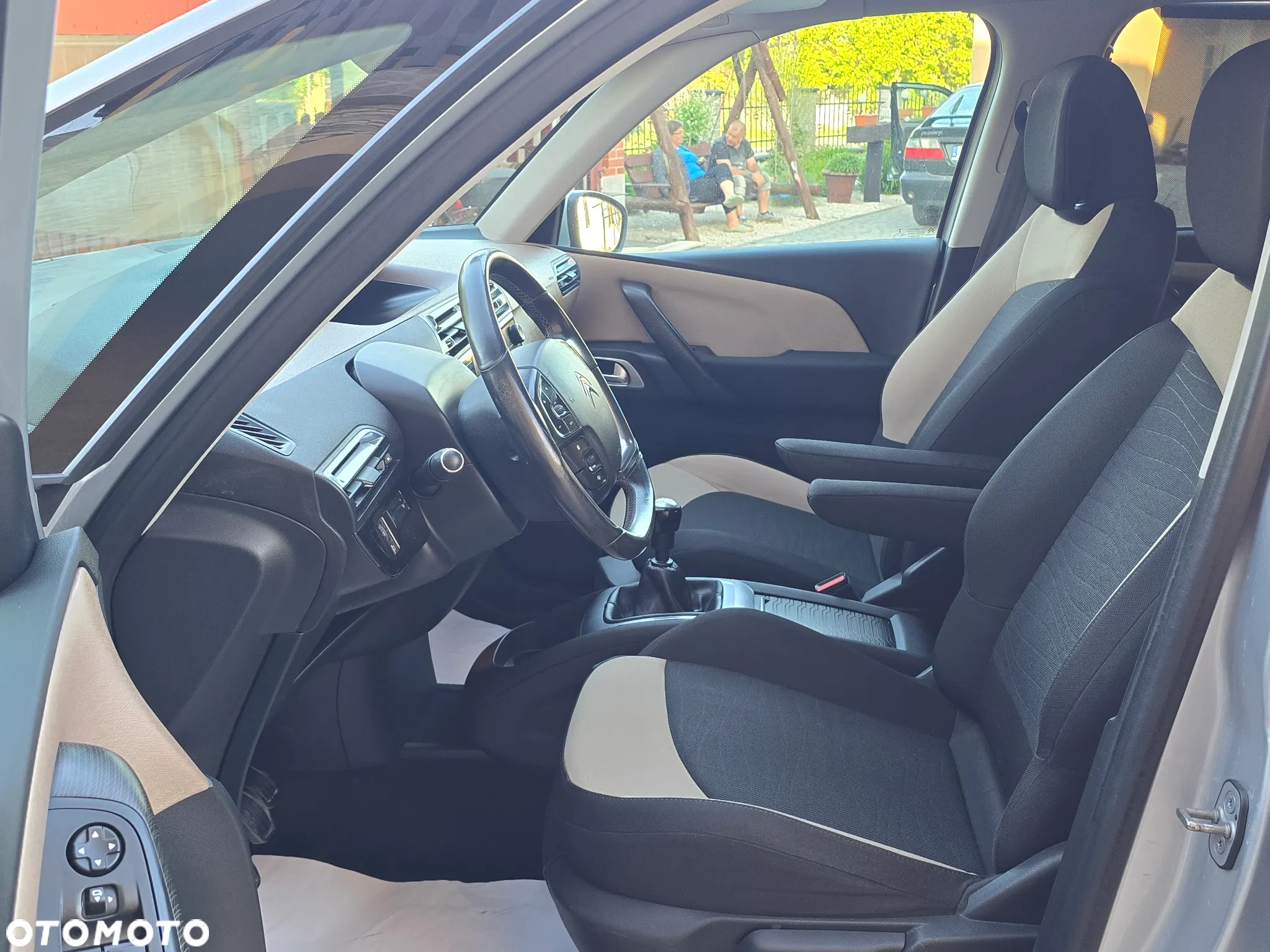 Citroën C4 Picasso - 26
