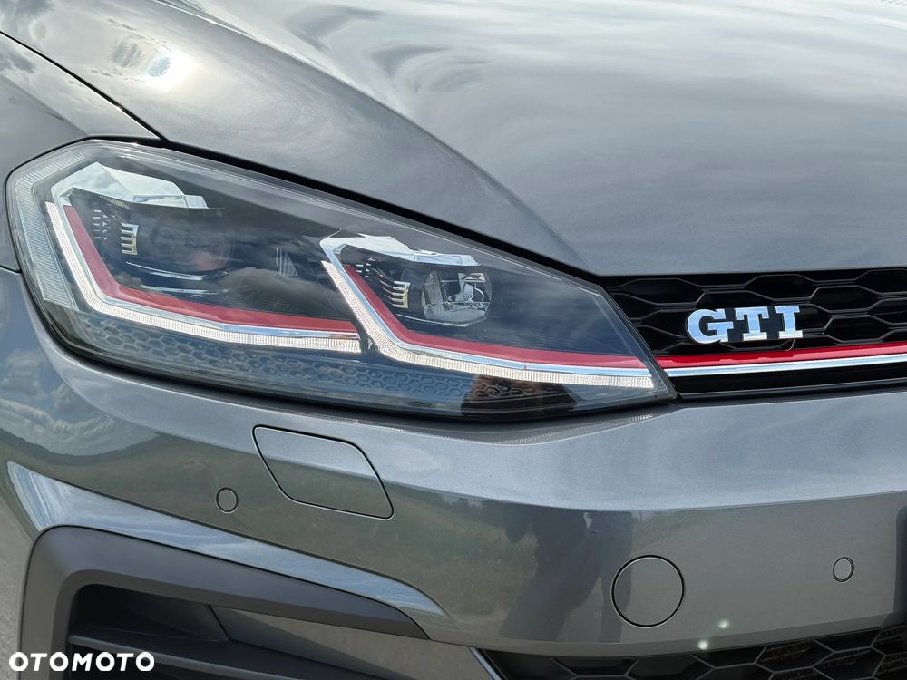 Volkswagen Golf GTI (BlueMotion Technology) DSG - 4