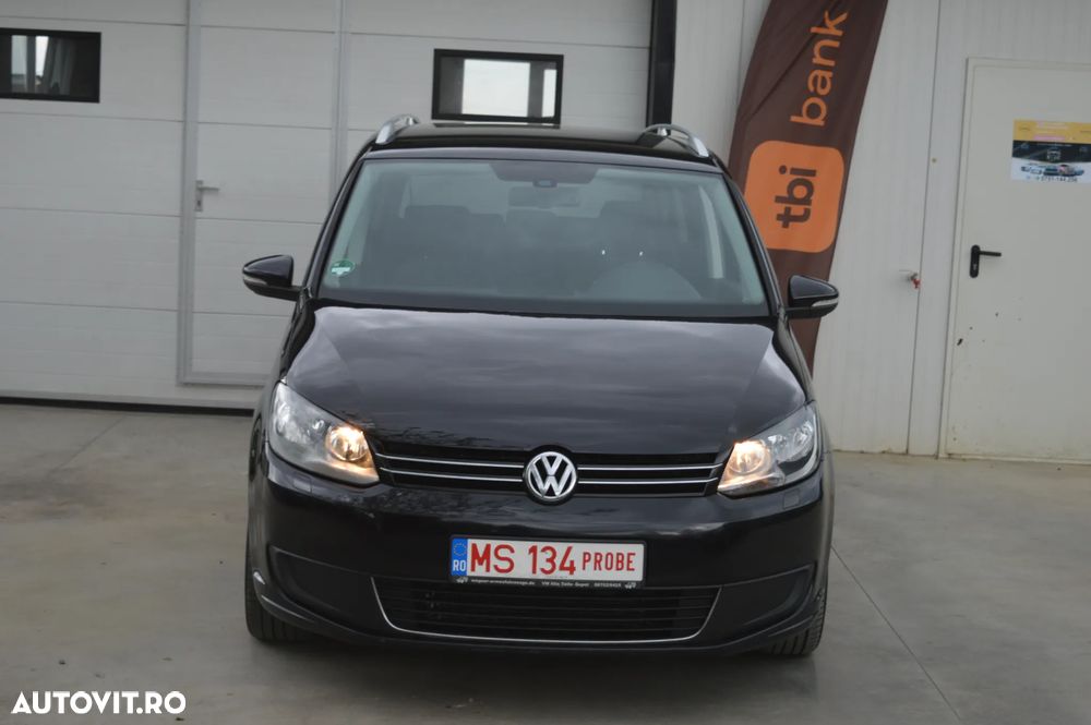 Volkswagen Touran 2.0 TDI BlueMotion Technology Comfortline - 4