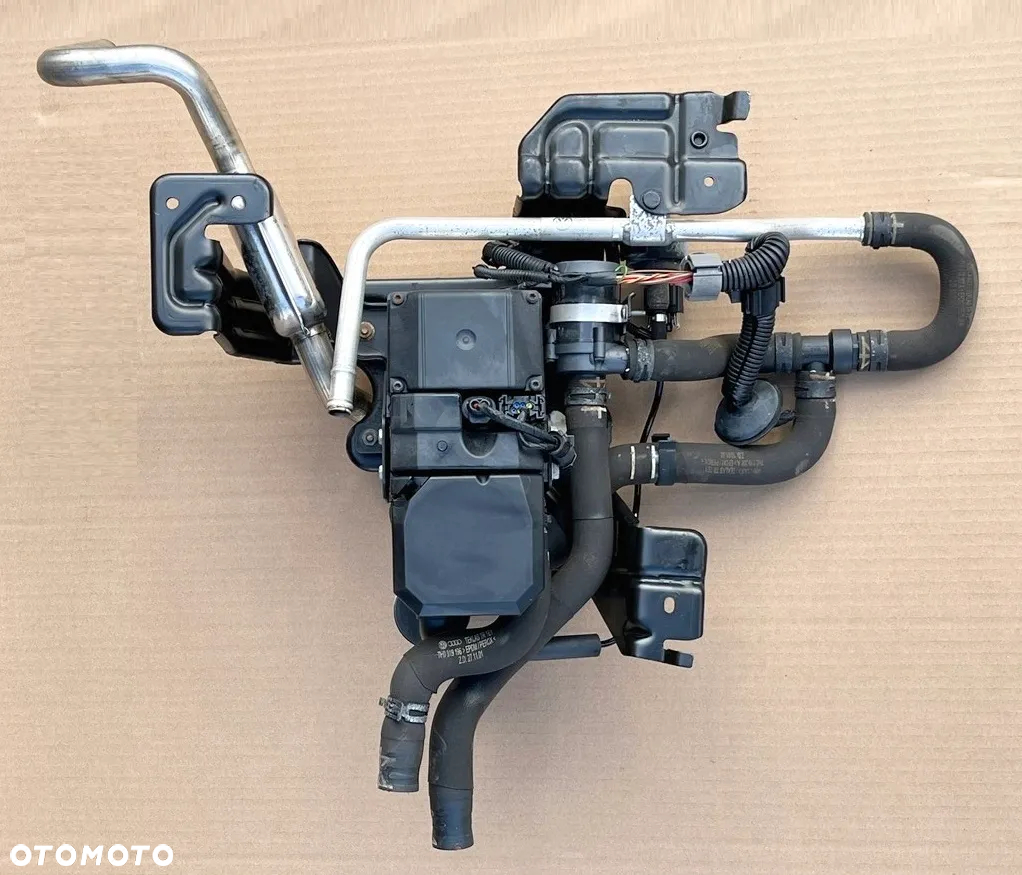 DOGRZEWACZ 5KW THERMO TOP C WEBASTO OGRZEWANIE POSTOJOWE VW T5 CARAVELLE DOKA MULTIVAN TRANSPORTER 7H0815071C   EU - 2