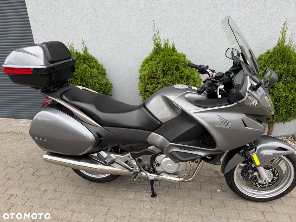 Honda NTV - 40