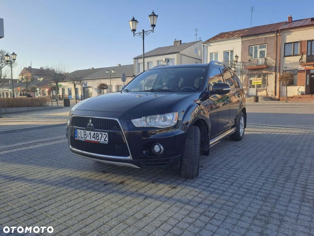 Mitsubishi Outlander - 7