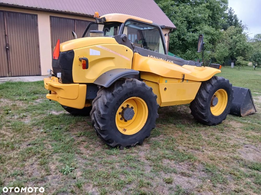 New Holland LM410 - 1