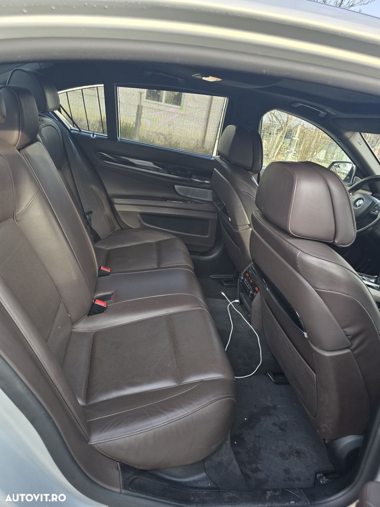 BMW Seria 7 740d xDrive Edition Exclusive - 20