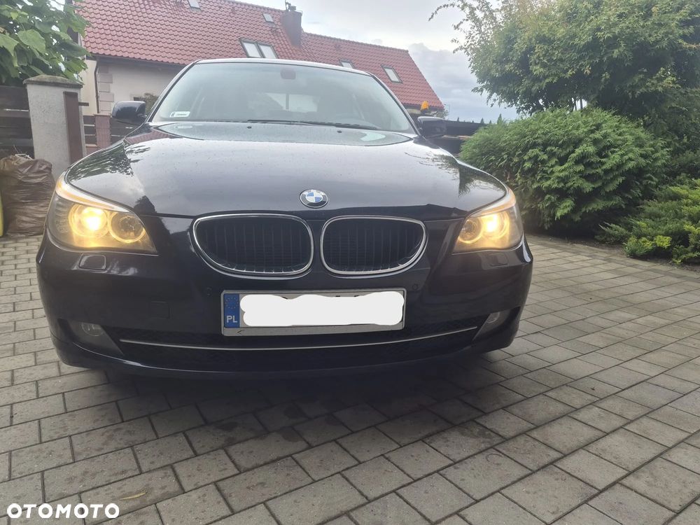 BMW Seria 5 520d - 4