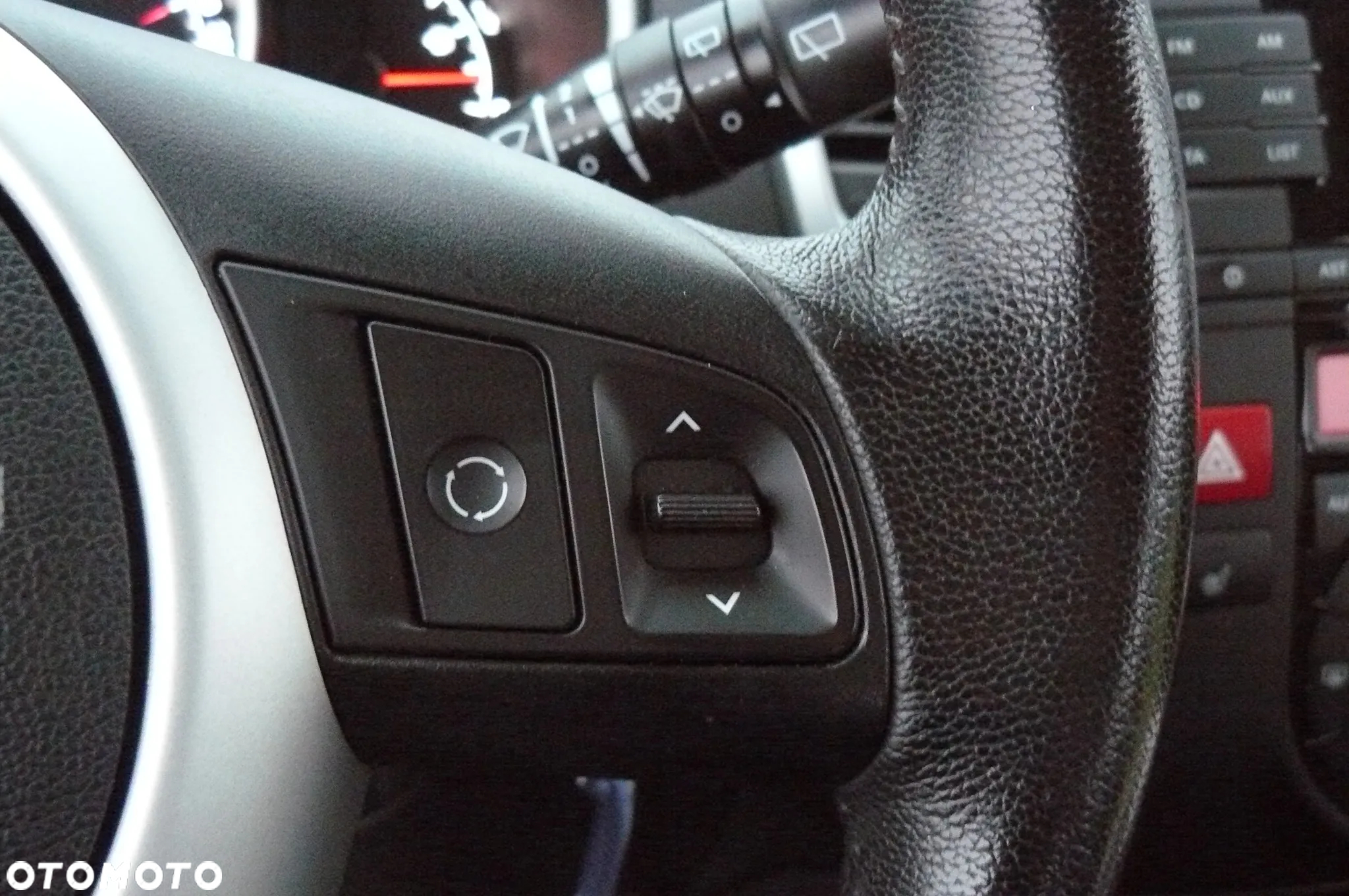 Kia Venga - 25