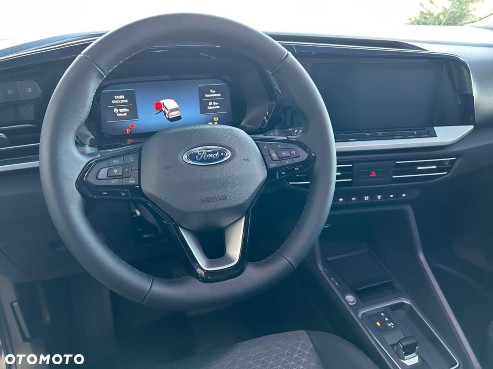 Ford Transit Connect PHEV 150KM Limited - 10