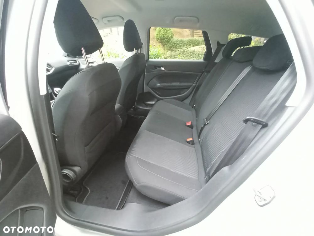 Peugeot 308 PureTech 130 Stop & Start Allure - 15
