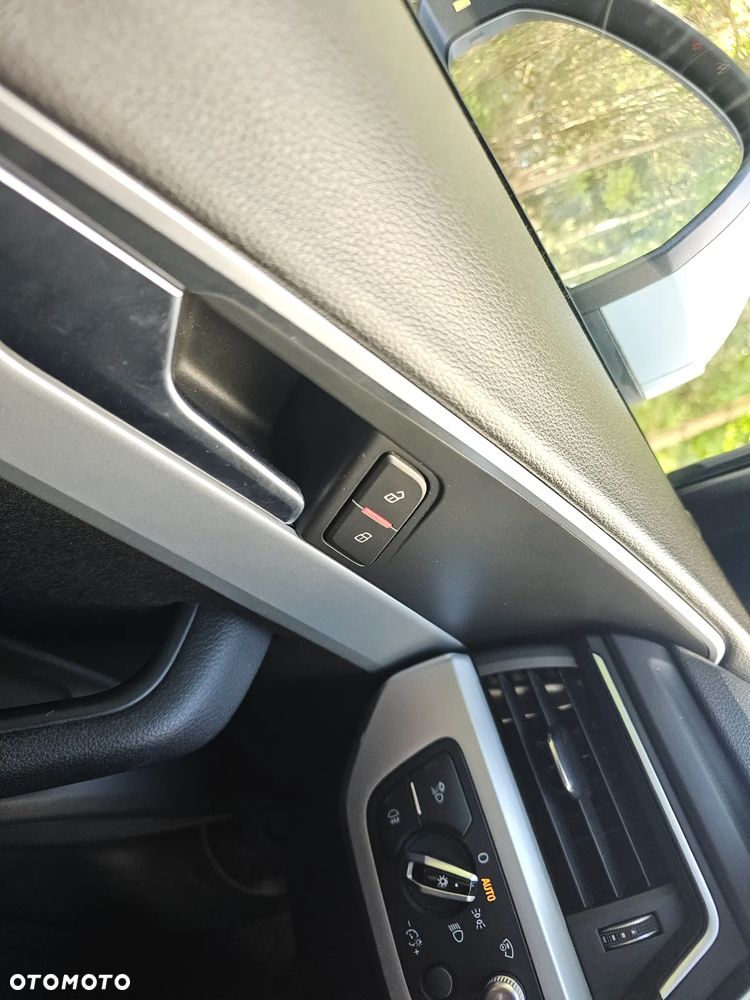Audi A4 Avant - 15