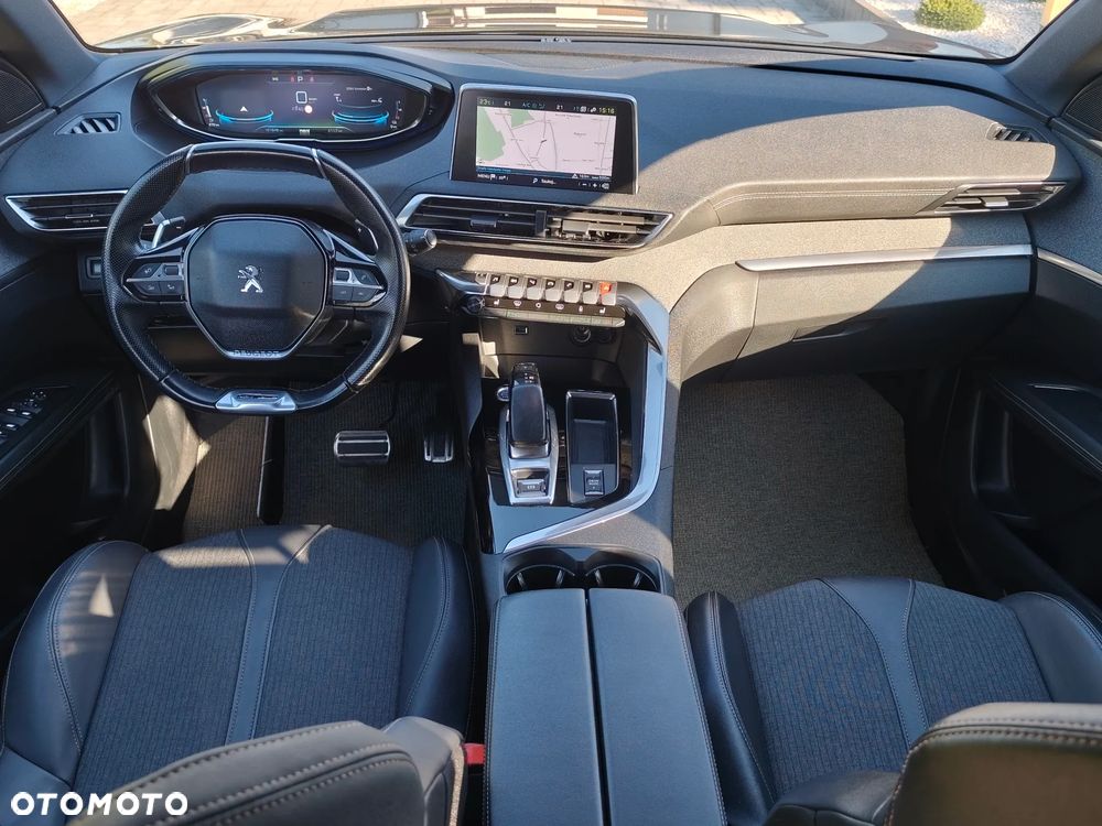 Peugeot 3008 1.6 PureTech Hybrid PHEV Allure Pack S&S EAT8 - 20
