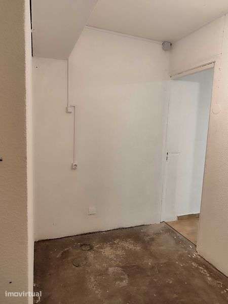 Espaço Comercial (Centro Comercial de Cedofeita) - Grande imagem: 5/5