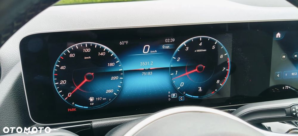 Mercedes-Benz GLA 250 4-Matic Style - 17