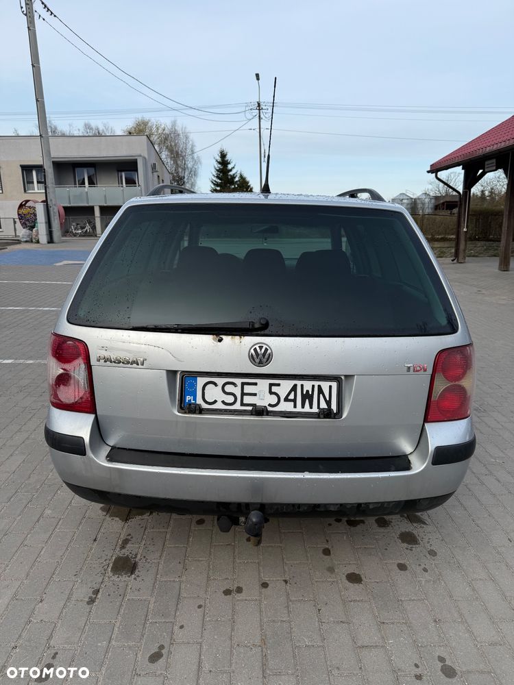 Volkswagen Passat 1.9 TDI Comfortline - 3