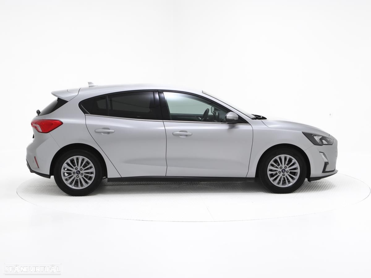 Ford Focus 1.5 TDCi EcoBlue Active - 2