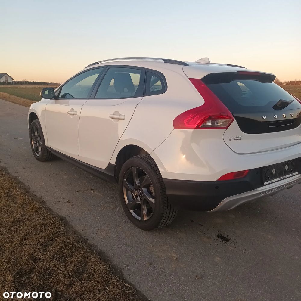 Volvo V40 - 9