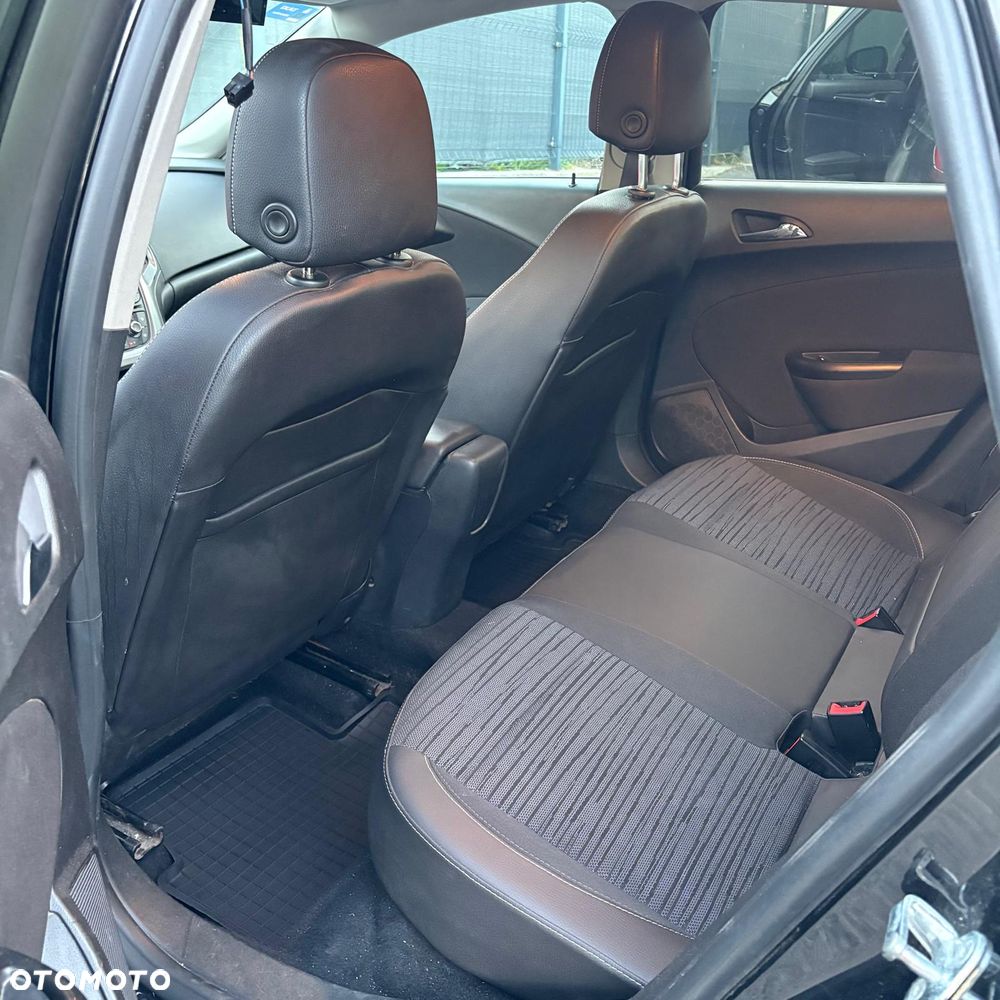 Opel Astra 1.4 T Executive S&S EU6 - 10