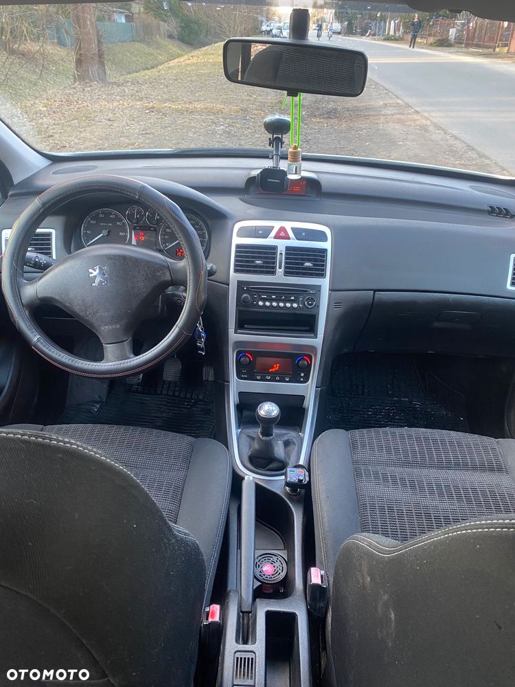 Peugeot Inny - 5