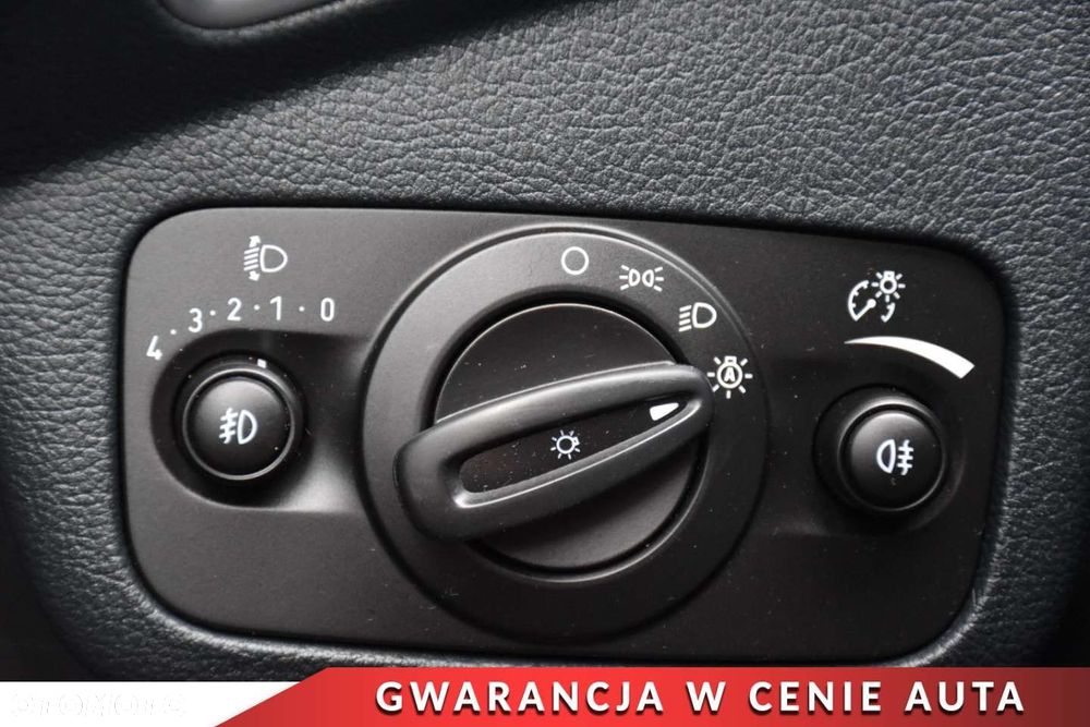 Ford Grand C-MAX 2.0 TDCi Titanium - 23