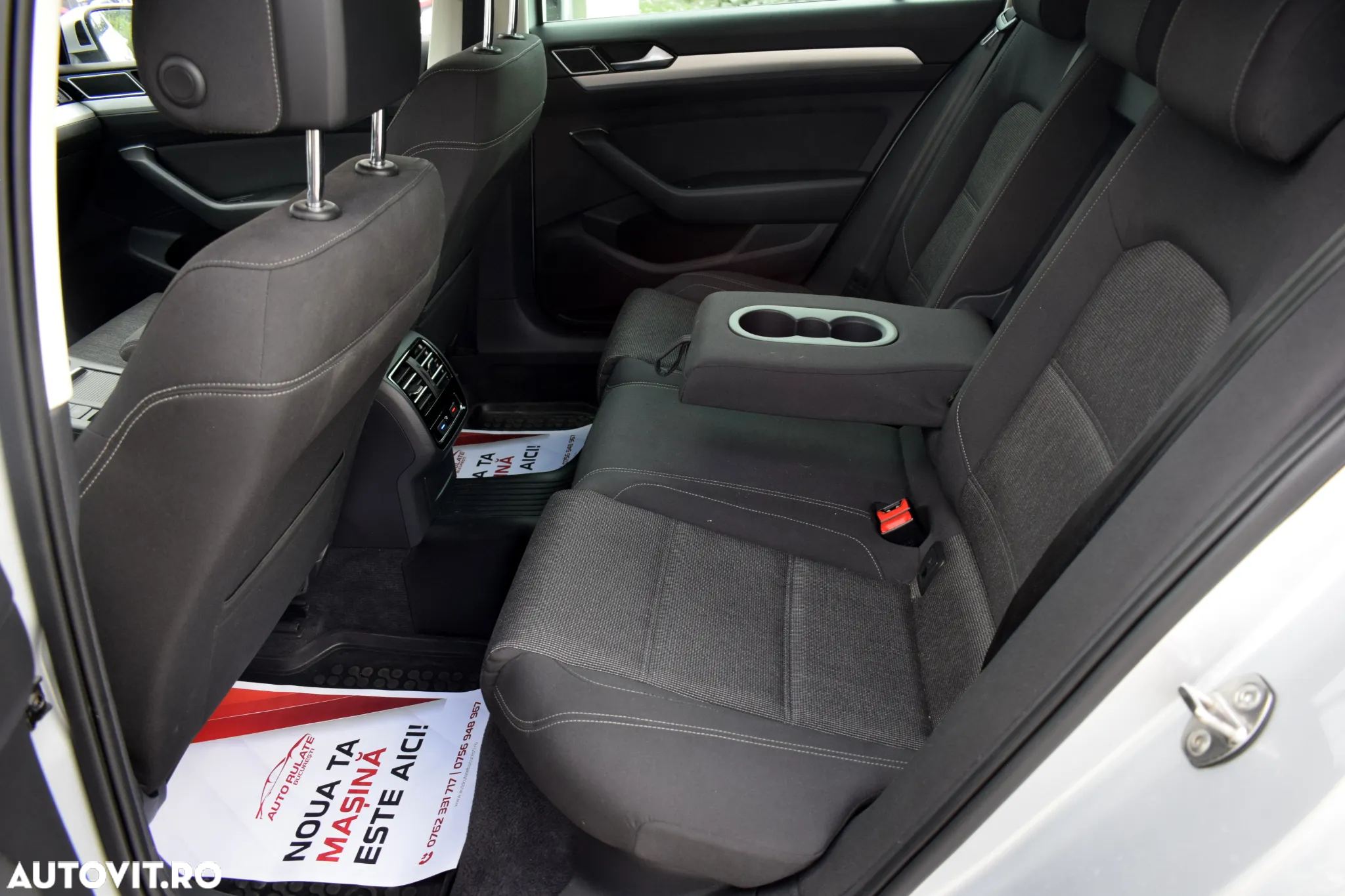 Volkswagen Passat Variant 2.0 TDI DSG Highline - 8