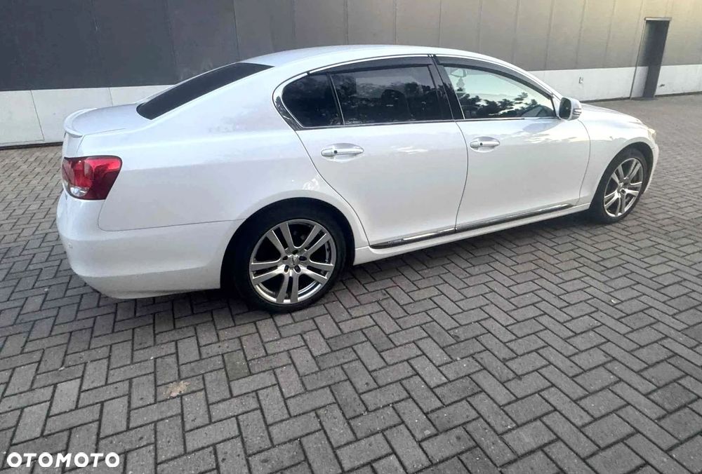 Lexus GS 450h - 9