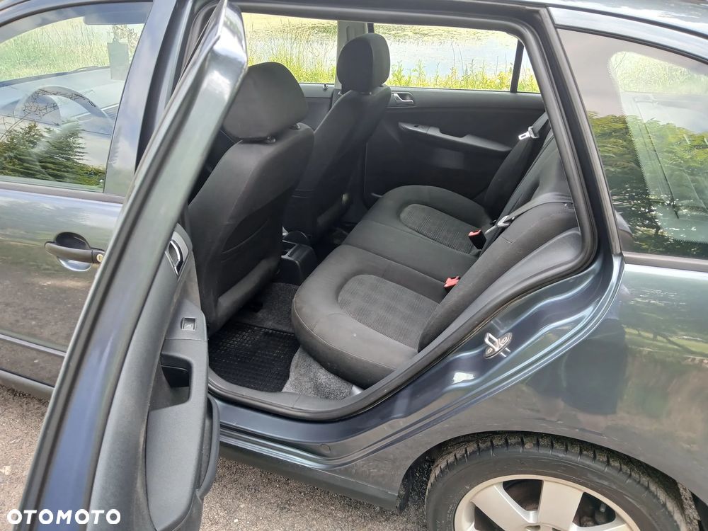 Skoda Fabia 1.4 16V Combi Comfort - 8