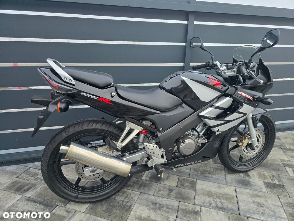 Honda CBR - 6