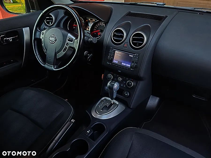 Nissan Qashqai 2.0 CVT 360 - 24