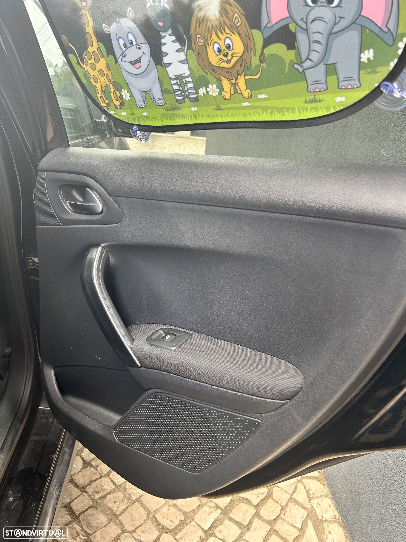 Peugeot 2008 1.6 BlueHDi Allure - 6