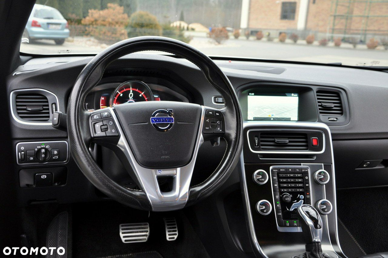 Volvo V60 - 30