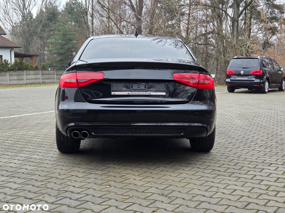 Audi A4 Limousine - 18