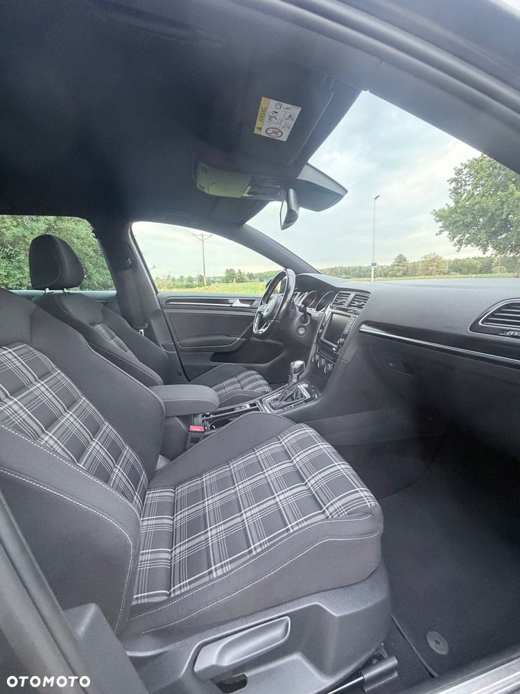 Volkswagen Golf 2.0 TDI BMT GTD DSG - 13