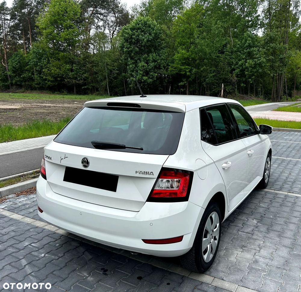 Skoda Fabia 1.0 MPI Clever - 3