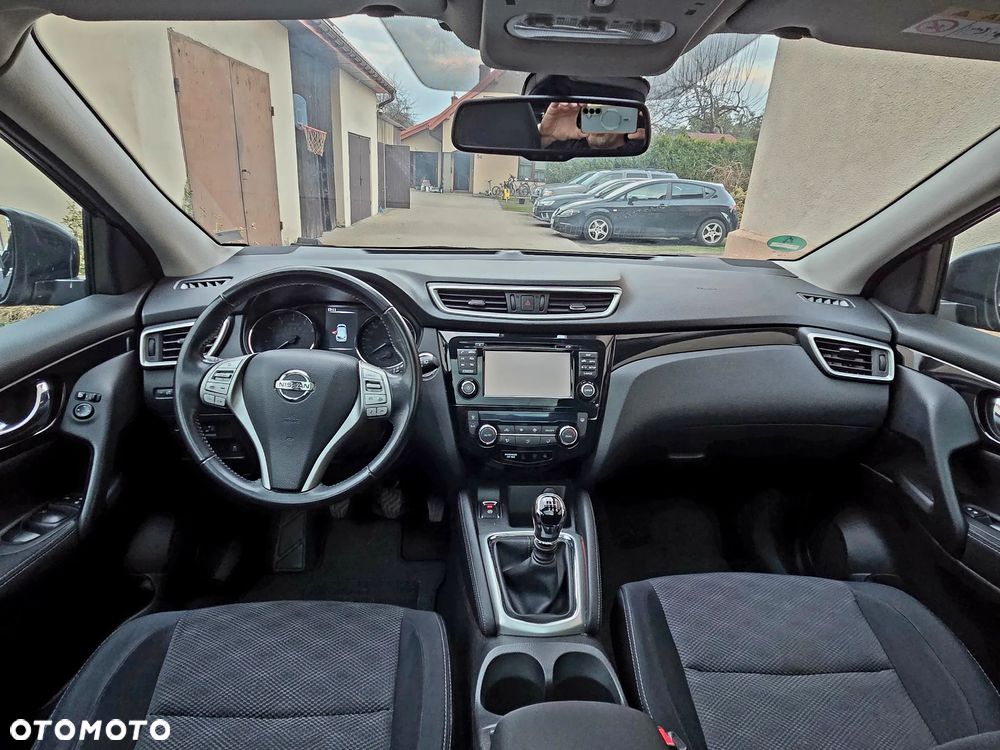 Nissan Qashqai 1.6 DIG-T 360 - 5