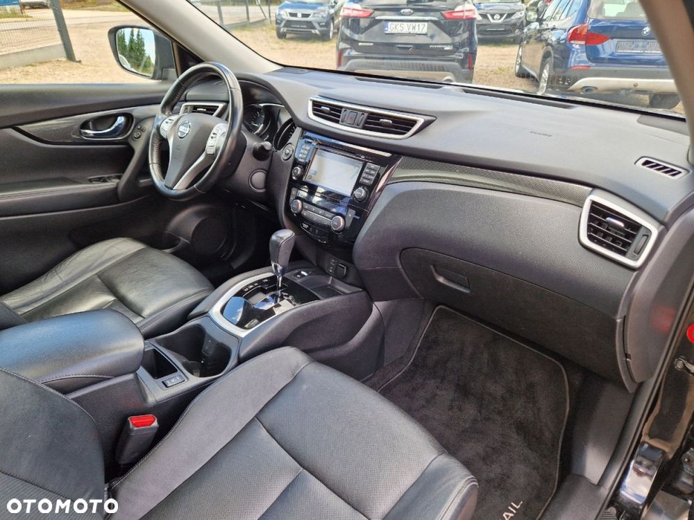 Nissan X-Trail 1.6 DCi Tekna 2WD Xtronic 7os - 30