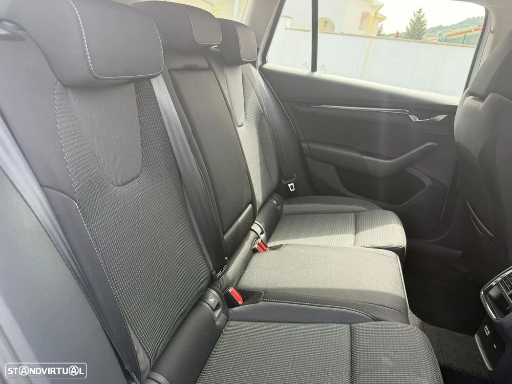 Skoda Octavia Break 1.4 TSi iV Ambition DSG - 12