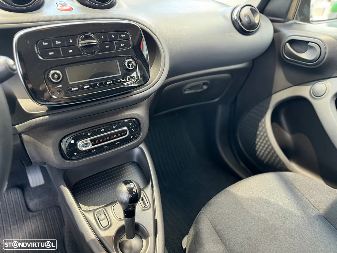 Smart ForFour EQ Business Solution - 17