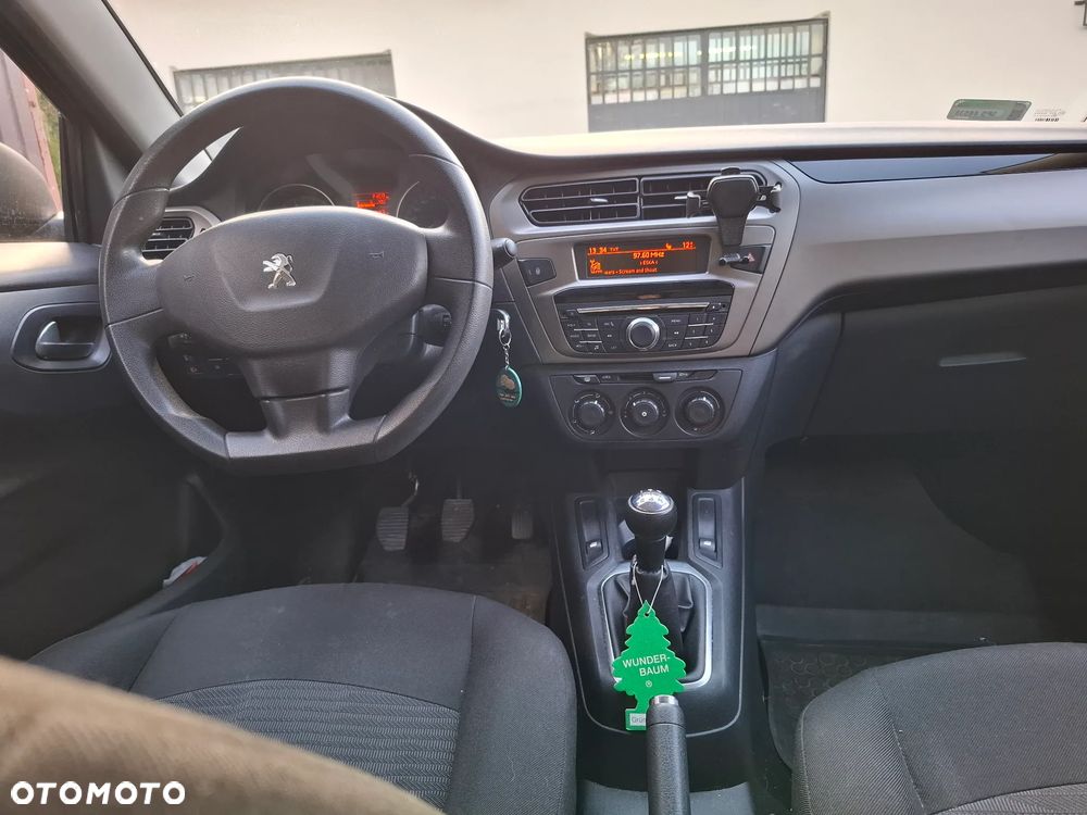 Peugeot 301 1.6 VTi Active - 2