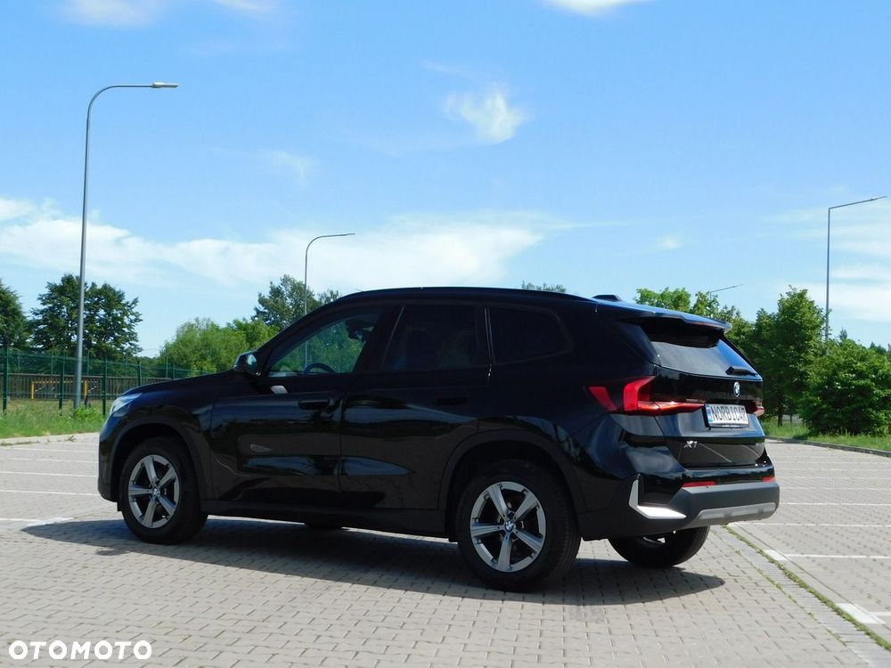 BMW X1 sDrive18d Business Edition - 7