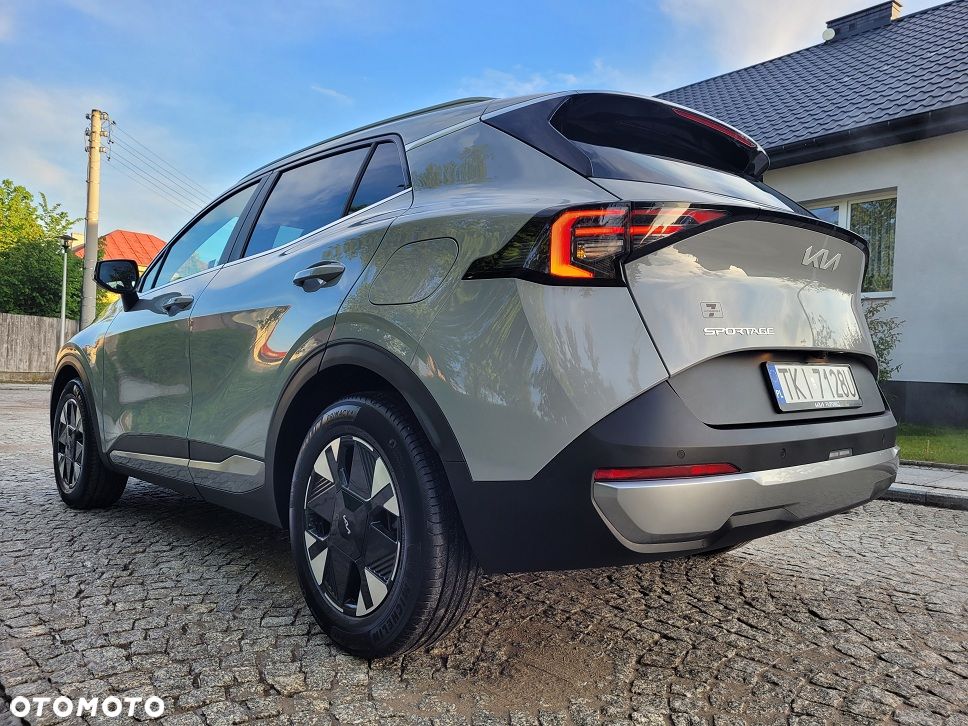 Kia Sportage 1.6 T-GDI Business Line 2WD - 29