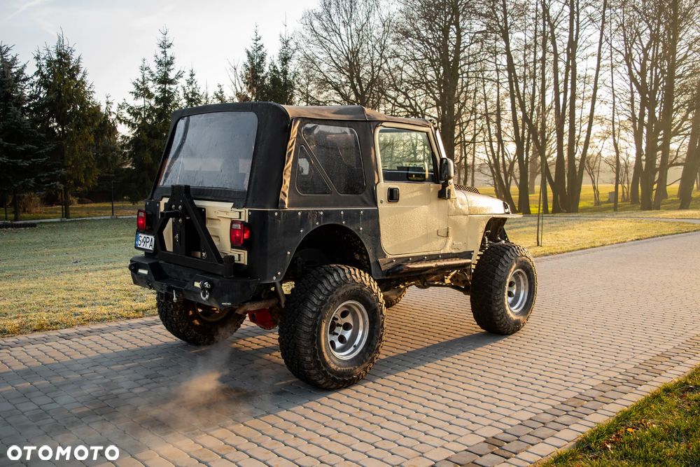 Jeep Wrangler 4.0 Sport - 4