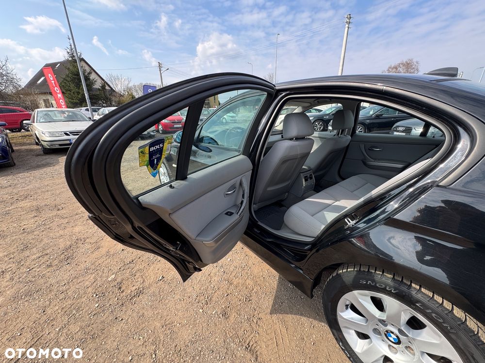 BMW Seria 3 320d DPF Edition Fleet Exclusive - 25