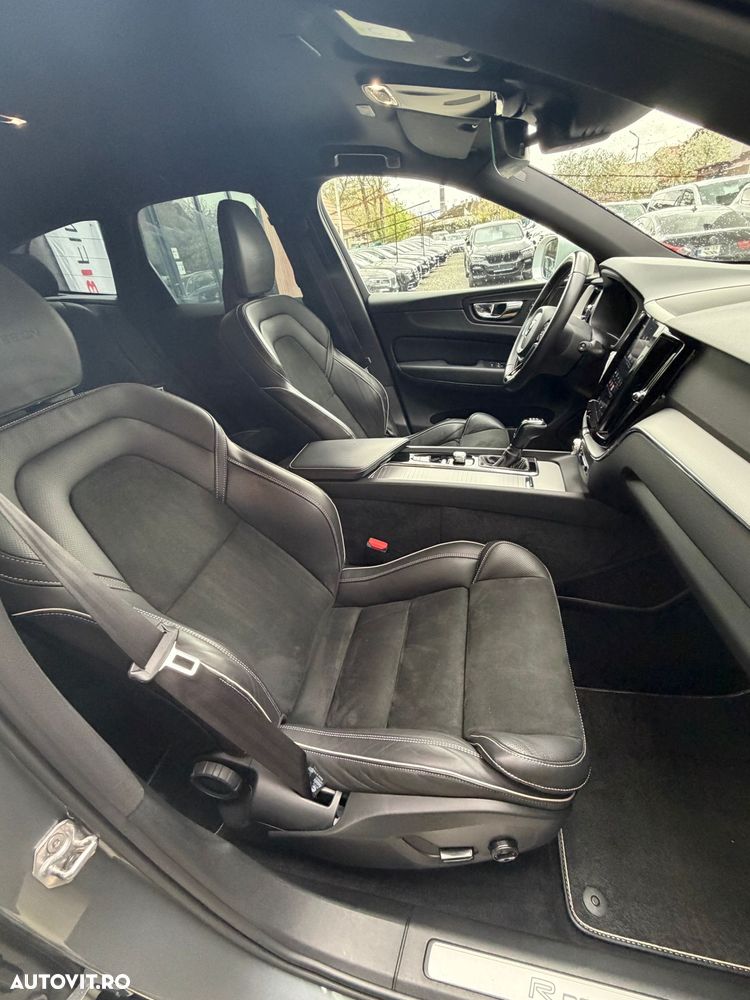 Volvo XC 60 D4 R-Design - 21
