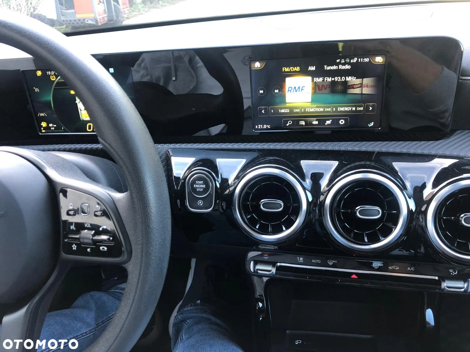 Mercedes-Benz CLA - 2