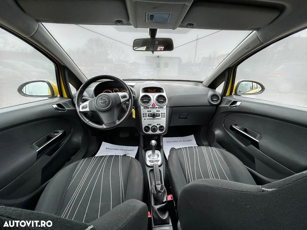 Opel Corsa 1.2i Easytronic Enjoy - 2