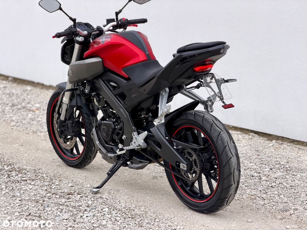 Yamaha MT - 15