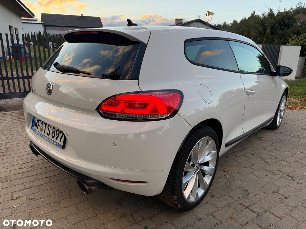 Volkswagen Scirocco 1.4 TSI DSG - 7